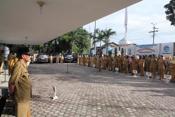 Melalui Otonomi Daerah, Setiap Daerah dapat Meningkatkan Kuantitas dan Kualitas Pelayanan Publik